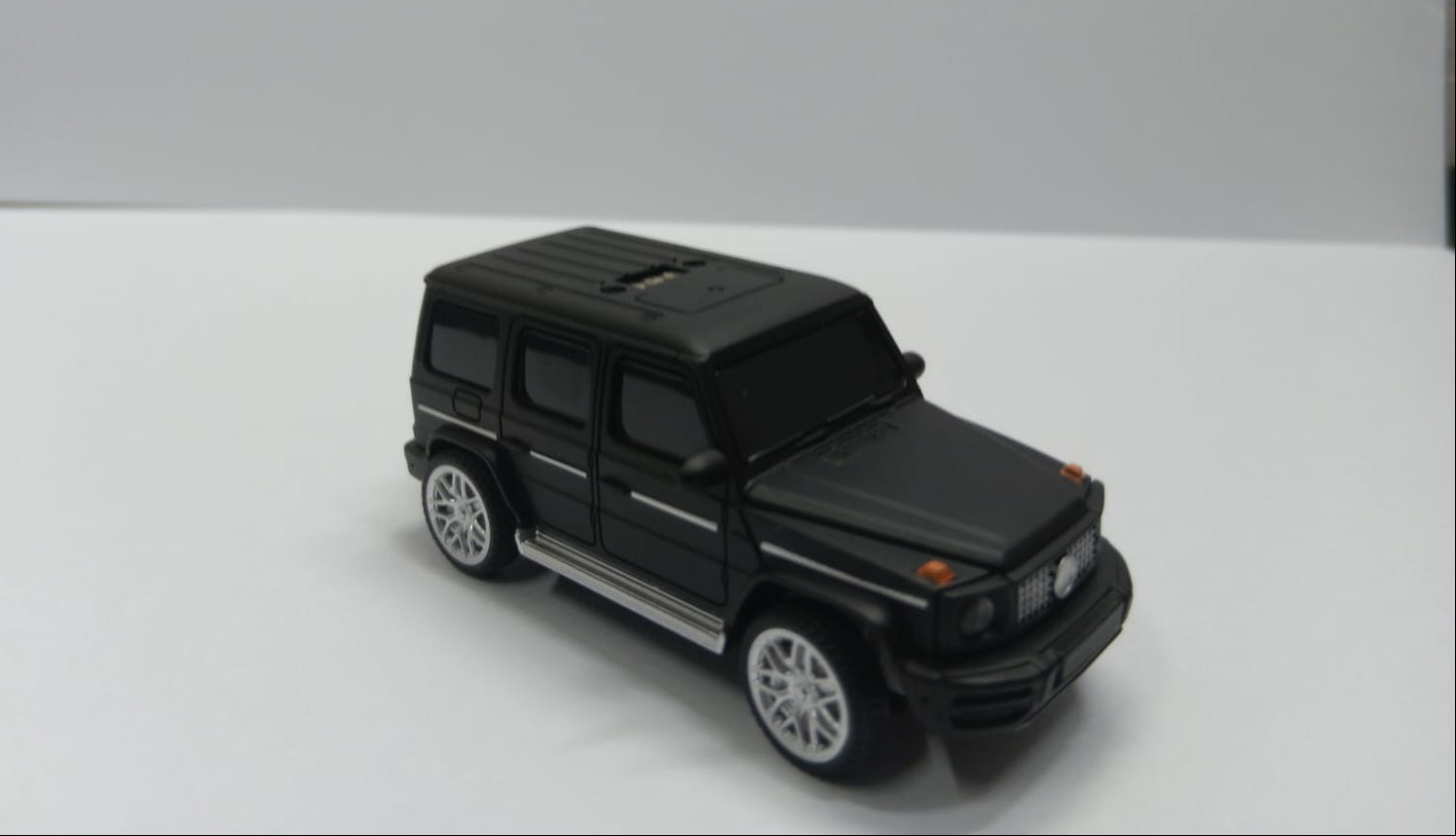 MINI R/C 6405-C CAMERA CAR 2.4GHZ WITH 720P FPV CAMERA BLACK COLOR