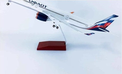 AIRPLANE DIECAST AEROFLOT F-WZGT383 RUSSIAN AIRLINES AIRBUS A350-900 WITH LED LIGHT DISPLAY 47CM