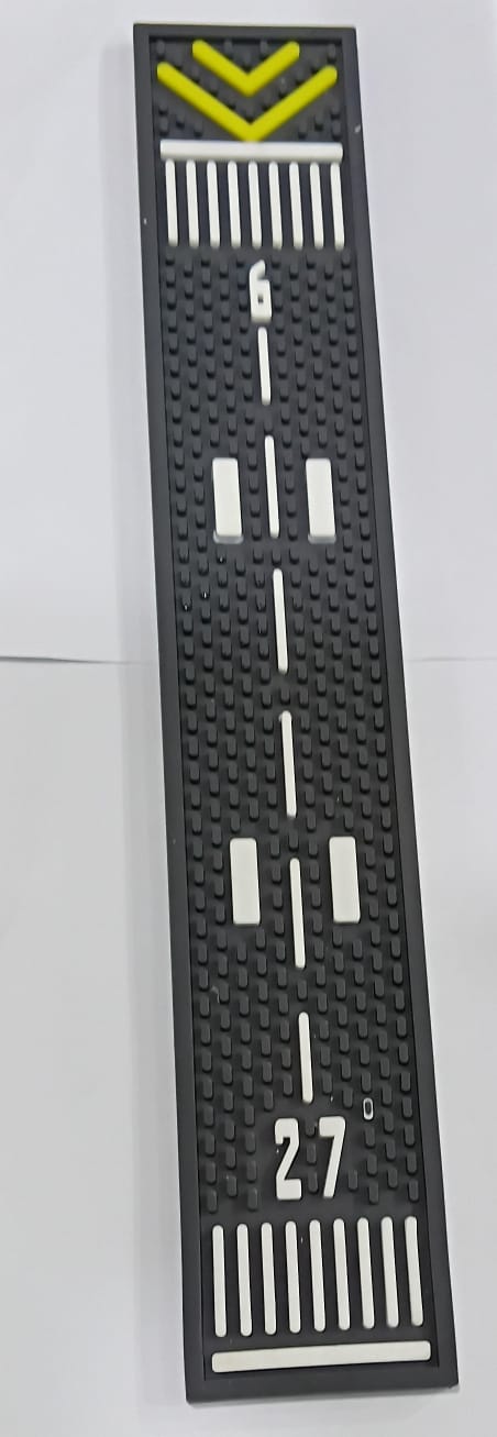 SILICON RUNWAY TABLE BAR MAT 21X3.5X0.5 INCHES