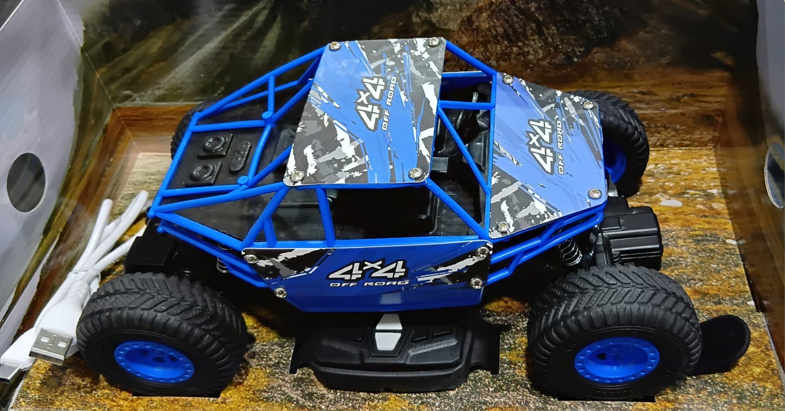 MIRANA DUSTER REMOTE 2WD, SCALE 1:20, ALL TERRAIN VEHICLE REMOTE CONTROL, 2.4 GHZ REMOTE CONTROL RANGE, 1200 MAH BATTERY, C-TYPE RECHARGEABLE BATTERY, 1.5*POWERFULL BOOST (BLUE)