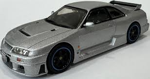 HOT WHEELS 1:43 NISMO GT-R LM (1995 BCNR33) REAL RIDERS (9C9F)