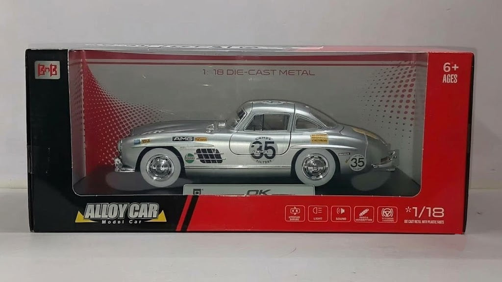 ALLOY CAR MERCEDES-BENZ 300SL AMG 35 1:18 OPENING DOORS AND LIGHT WITH SOUND FUNCTION DIE-CAST MODEL SILVER