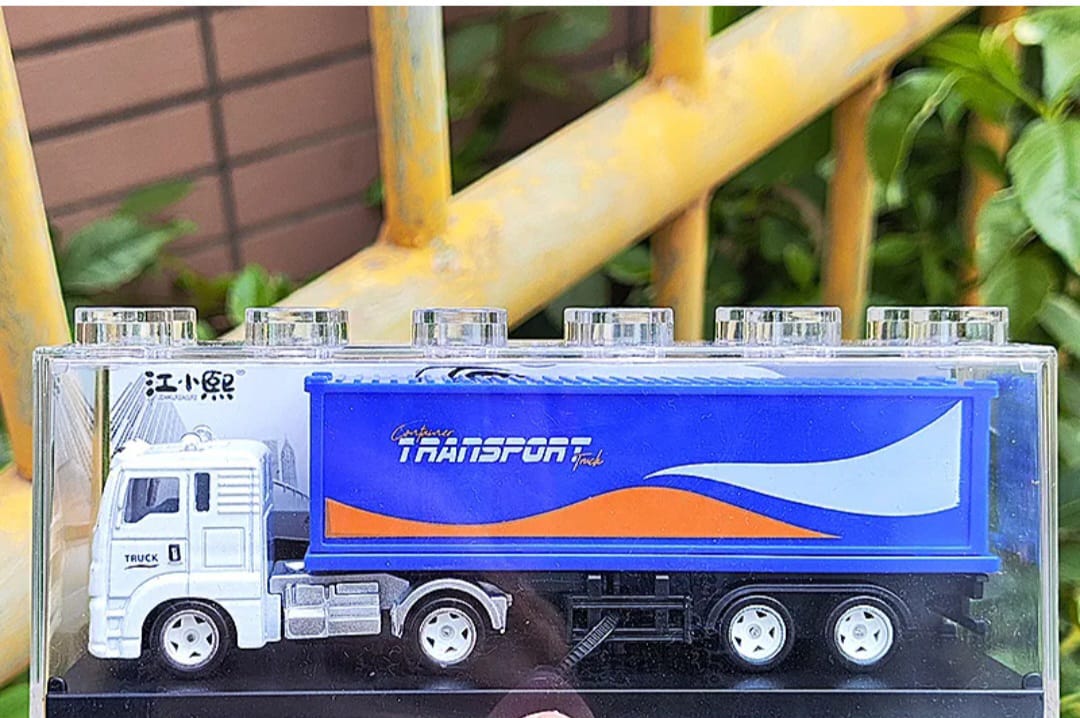 DIECAST MODEL 1/64 TRUCKS