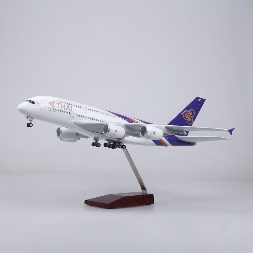 AIRPLANE DIECAST THAI HS-TUA AIRBUS A380-800 WITH LED LIGHT DISPLAY 47CM
