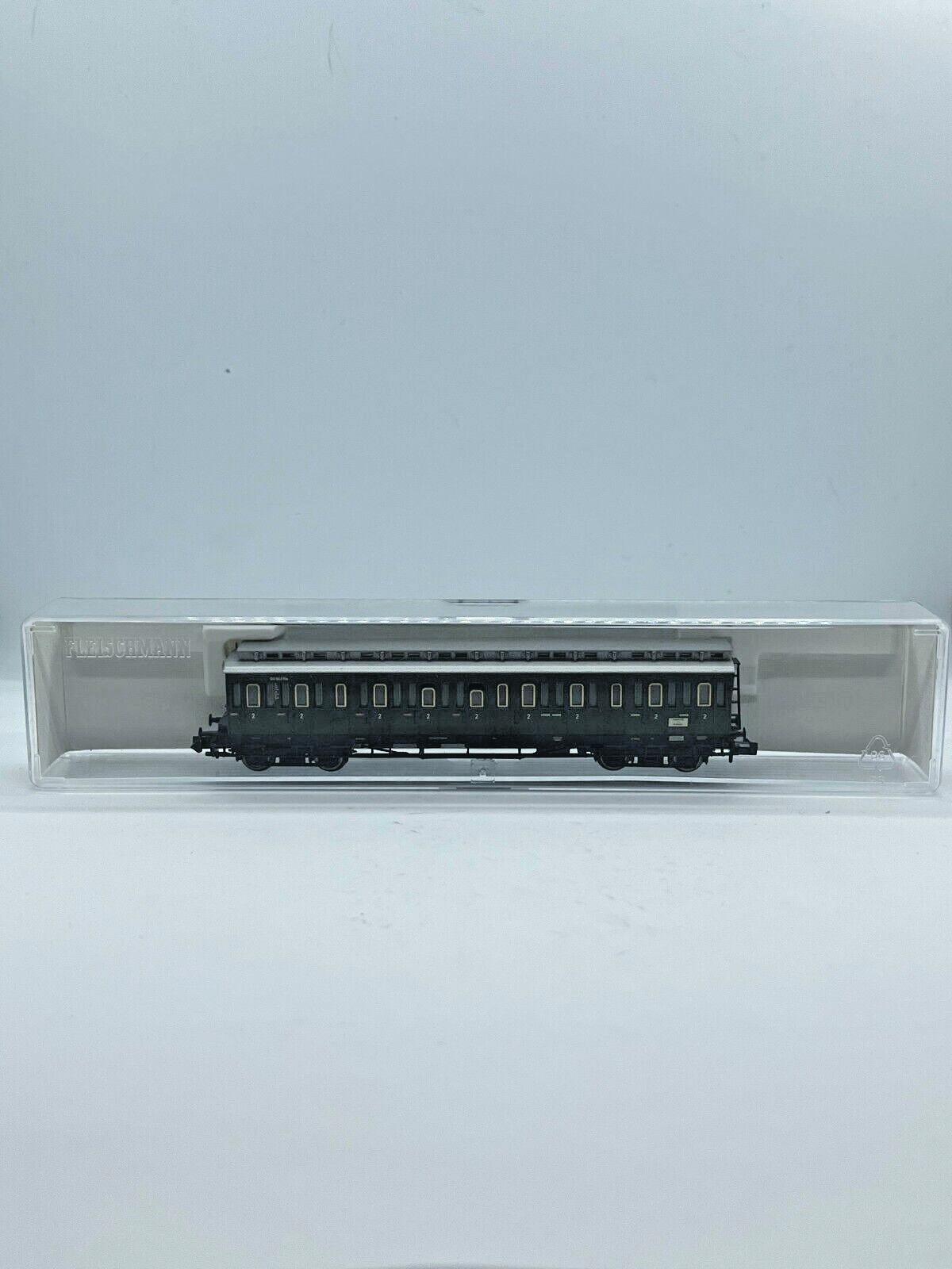 FLEISCHMANN HO 8046 K 2ND CLASS COMPARTMENT COACH B4 041843 FFM OF THE DB