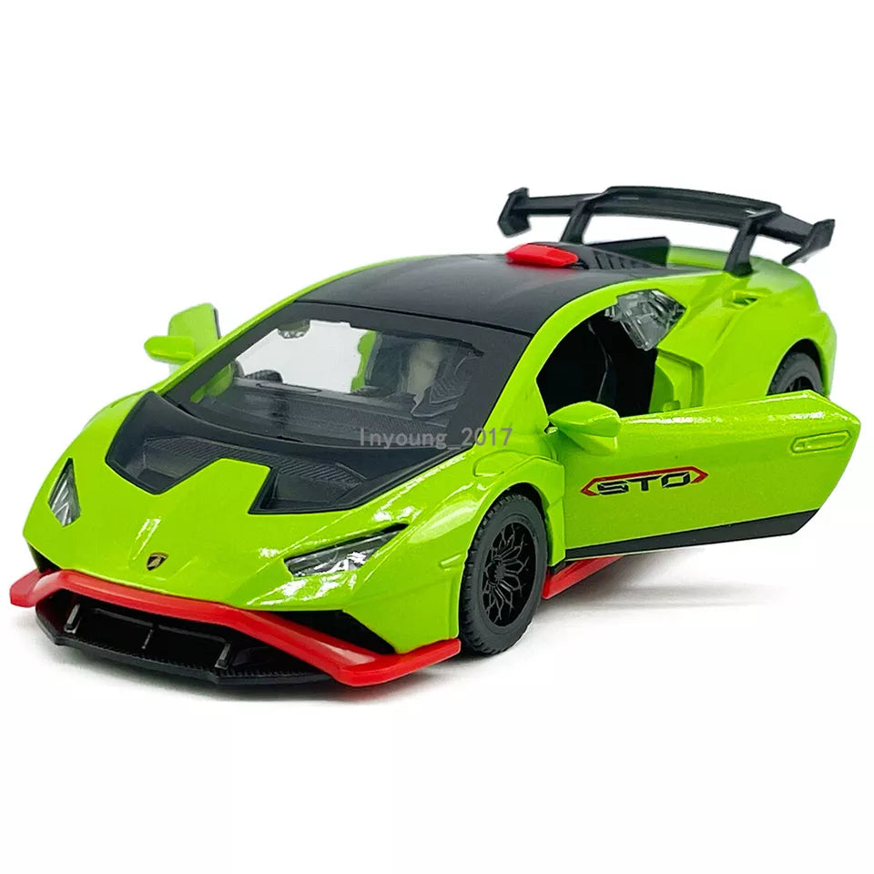 CCA LAMBORGHINI HURACAN STO 1:40 SCALE (GREEN&RED)