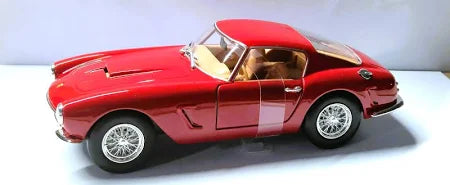 BBURAGO FERRARI 250 GT BERLINETTA PASSO CORTO RED 1/24 DIECAST MODEL CAR (18-96025)