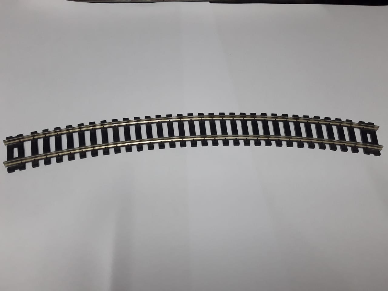 Ho Scale Curve Track 9Inch