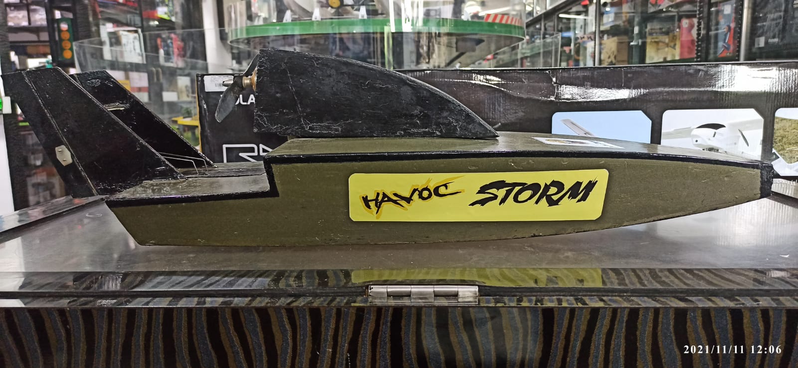HAVOC STORM RC BOAT BE01 DARK GRAY (QUALITY PRE OWNED)
