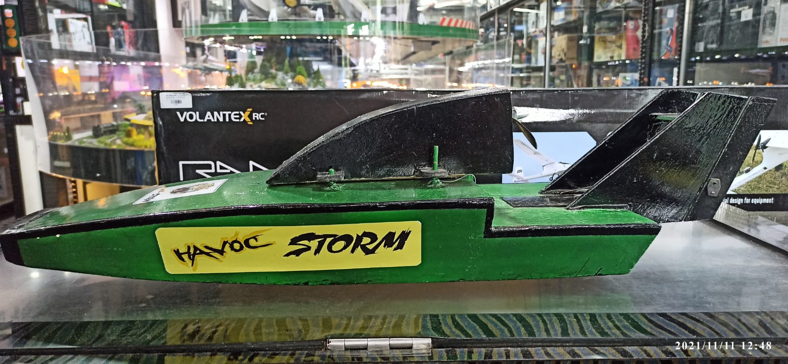 HAVOC STORM RC BOAT BE10 GREEN (QUALITY PRE OWNED)