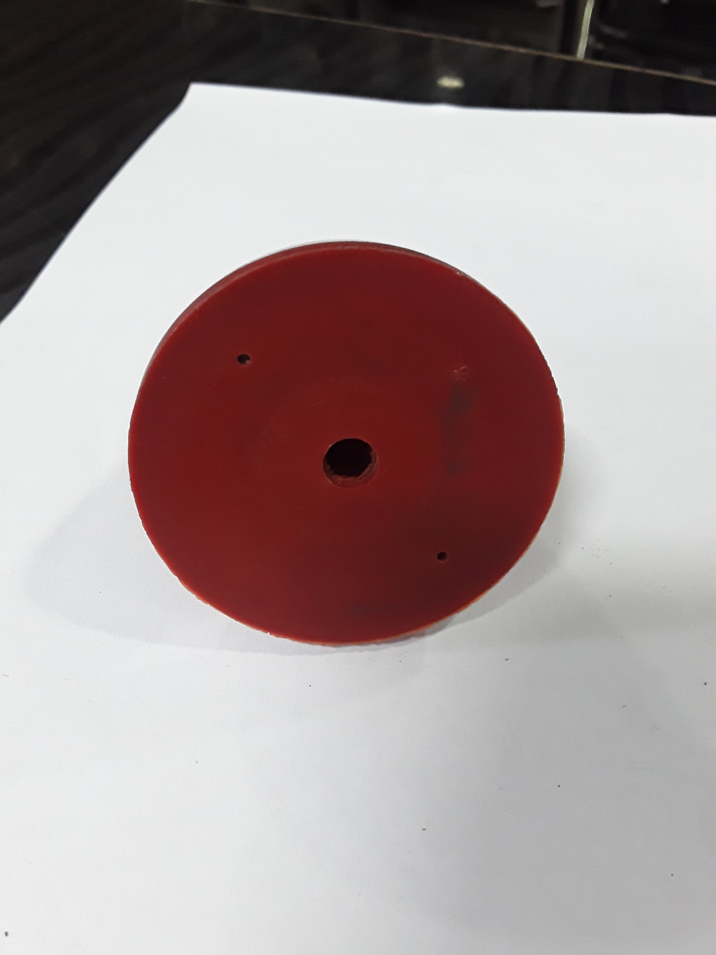 Nylon Spinner 56Mm Red (Quality Pre Owned)