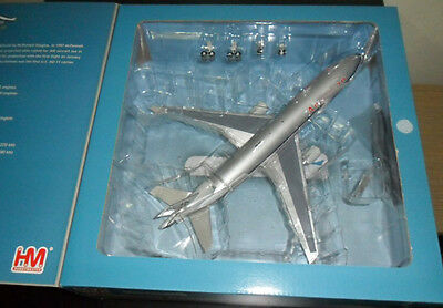 MCD DOUGLAS MD-11 AMERICAN AIRLINE