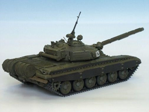 ZVEZDA T-72 A BATTLE TANK
