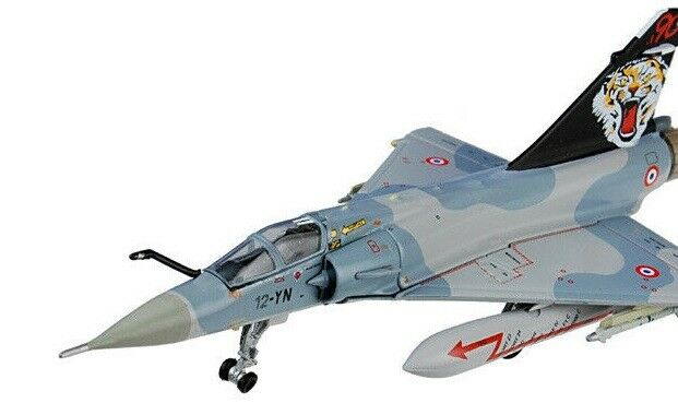 Airplane Diecast Mirage 2000 C French Air Force 1:200 Scale Model No.7488