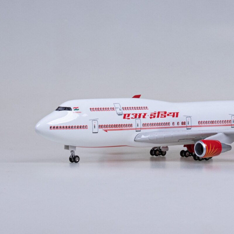 Static 747 Air India (1:150Scale)
