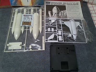 ACADEMY SPACE SHUTTLE & BOOSTER 1:288