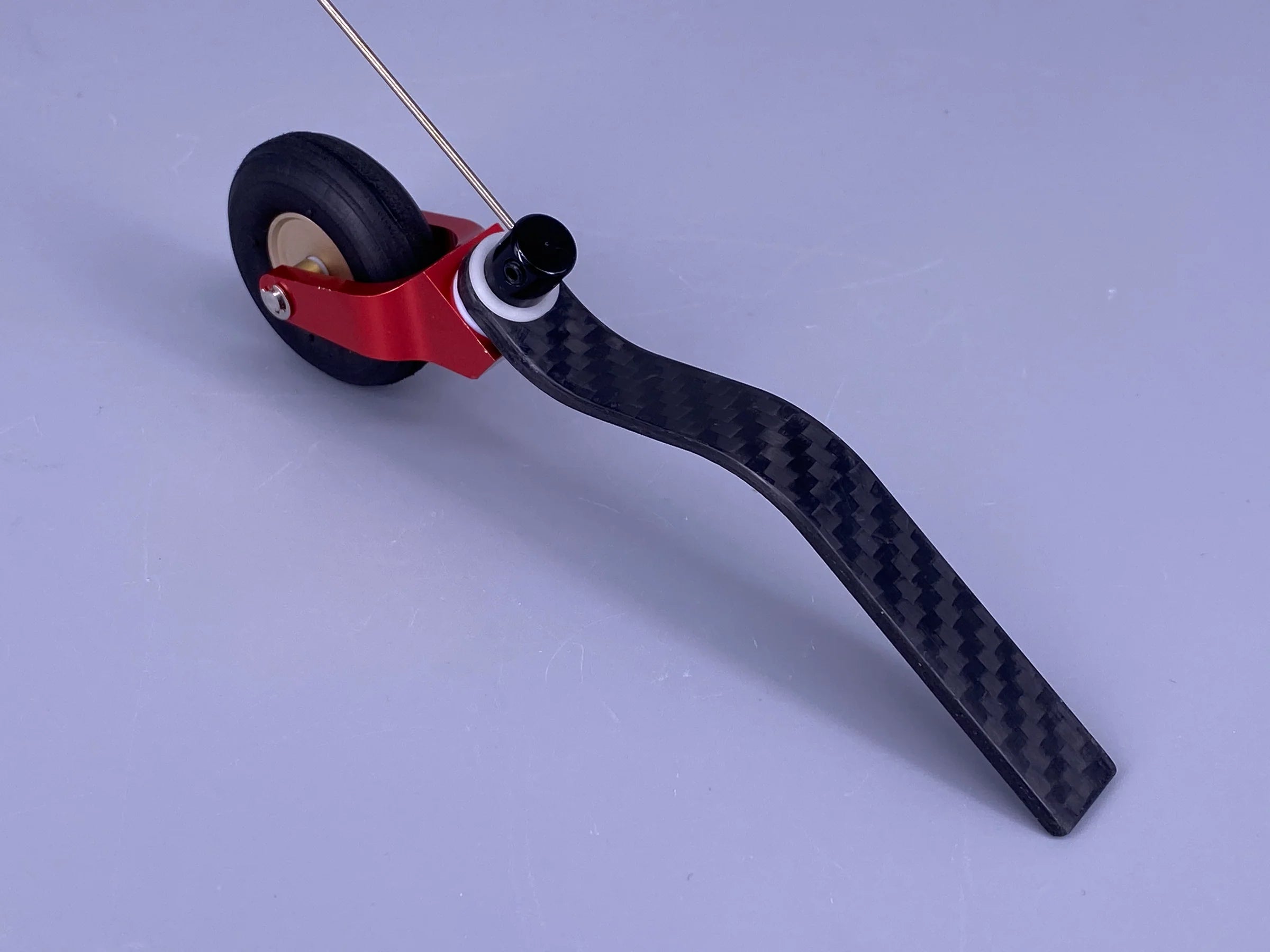 V2 Cnc Alloy & Cf Tail Wheel Assembly 20-40Cc (Kuzkagc107)