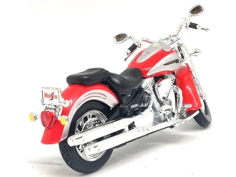 Maisto Yamaha 2001 Road Star Silverado DieCast 1/18